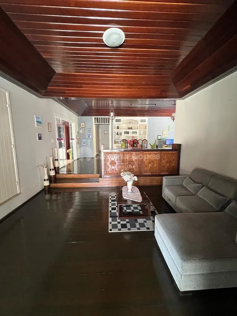 Casa, 7 quartos, 392 m² - Foto 3