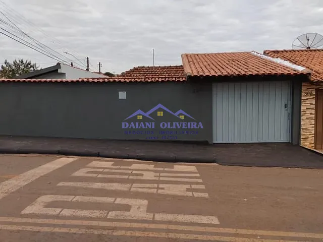 Casa 4 quartos e 1 banheiro, à venda ou para alugar, no bairro VILA RUBIM em Cambará