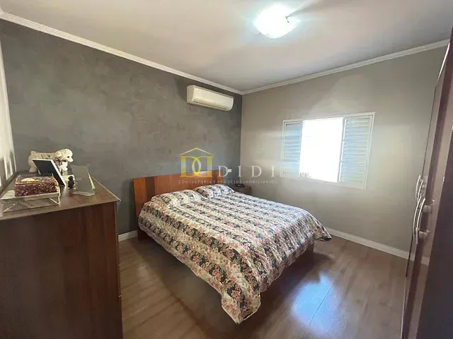 Casa 3 quartos e 3 banheiros, à venda, no bairro Parque Residencial Célia Maria em Porto Feliz