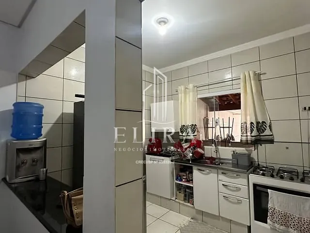 Casa com 150m² 1 quarto e 2 banheiros, à venda, no bairro Jardim Mirandola em Americana