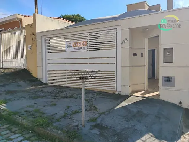 Casa 4 quartos e 3 banheiros, à venda, no bairro Vila Industrial em Campinas