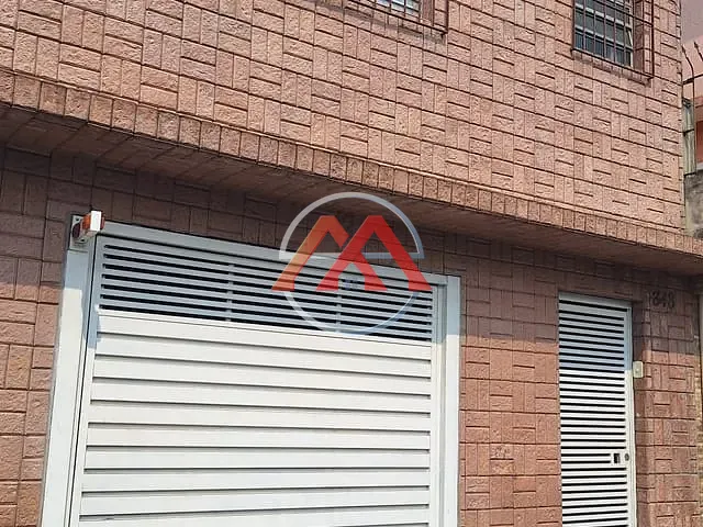 Casa 1 quarto e 1 banheiro, à venda, no bairro Parque Santa Madalena em São Paulo