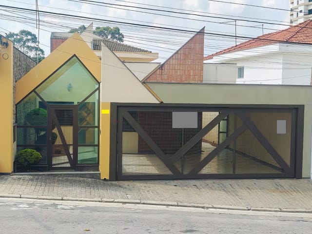 Casa com 250m² 3 quartos e 2 banheiros, à venda, no bairro Jardim Avelino em São Paulo