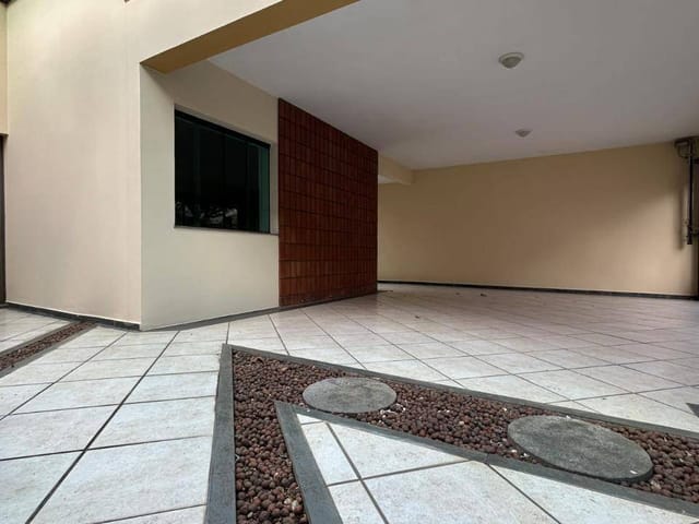 Casa com 250m² 3 quartos e 2 banheiros, à venda, no bairro Jardim Avelino em São Paulo