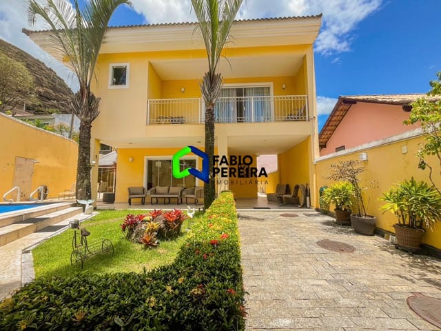 Casa com 365m² 5 quartos e 7 banheiros, à venda, no bairro Taquara em Rio de Janeiro