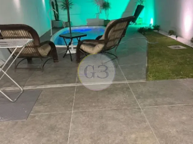 Casa 3 quartos e 2 banheiros, à venda, no bairro Laranjal em Pelotas