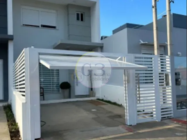Casa 3 quartos e 2 banheiros, à venda, no bairro Laranjal em Pelotas