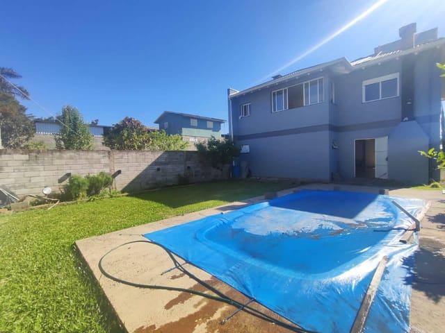 Casa com 220m² 3 quartos e 1 banheiro, à venda, no bairro Loteamento Sbrissa em Nova Prata