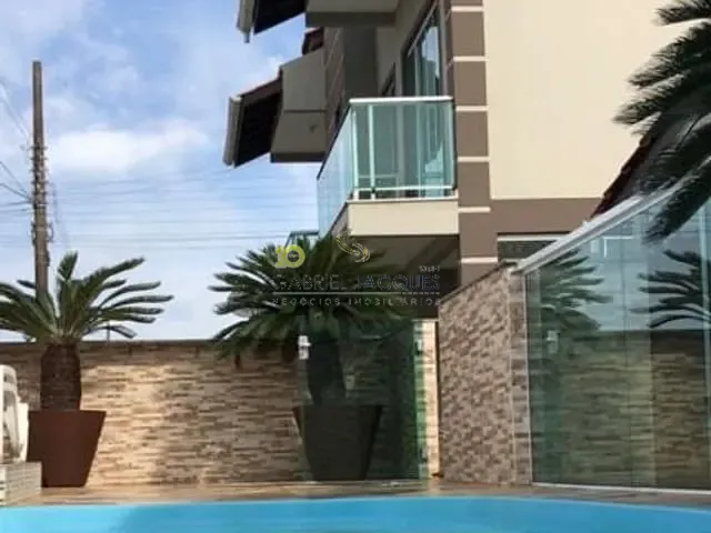 Casa com 360m² 3 quartos e 2 banheiros, à venda, no bairro Praia do Sonho (Ens Brito) em Palhoça