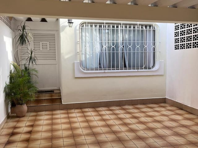 Casa com 1m² 3 quartos e 3 banheiros, à venda, no bairro Vila Firmiano Pinto em São Paulo
