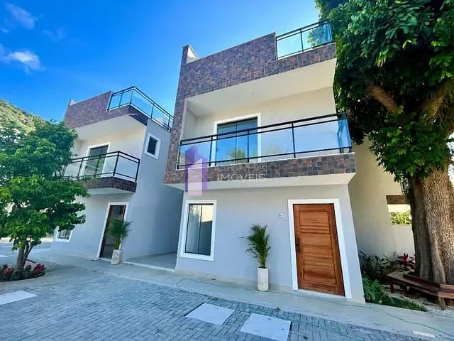 Casa com 202m² 3 quartos e 3 banheiros, à venda ou para alugar, no bairro Itaipu em Niterói