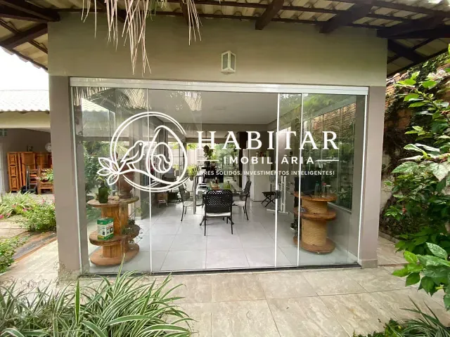 Casa 4 quartos e 2 banheiros, à venda, no bairro Dom Bosco em Corumbá