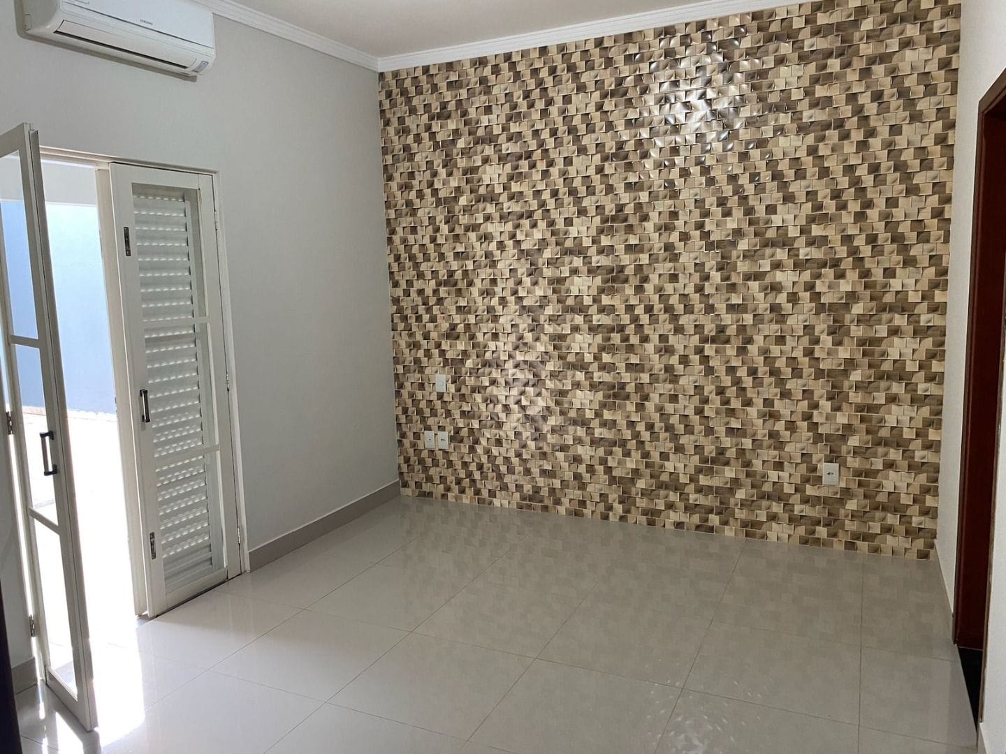 Casa, 3 quartos, 164 m² - Foto 2