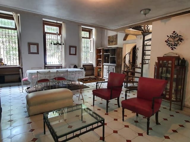 Foto do Casa - Casa histórica com 3 quartos à venda com 300 m² por R$ 1.200.000 - no coração de Laranjeiras - Rio de Janeiro/RJ | Henrique Martins
