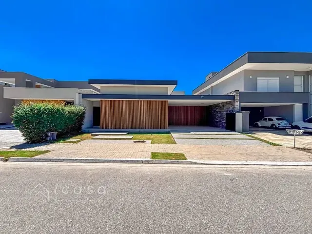 Casa com 450m² 3 quartos e 4 banheiros, à venda, no bairro Jardim do Golfe em São José dos Campos