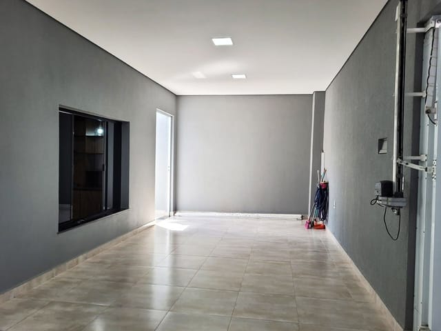 Casa com 250m² 3 quartos e 3 banheiros, à venda, no bairro Jardim Cândido Bertini em Santa Bárbara D'Oeste