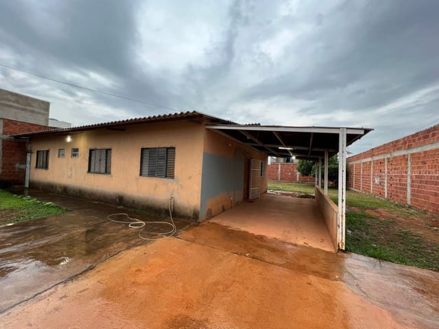 Casa com 270m² 3 quartos e 4 banheiros, à venda, no bairro 26 DE SETEMBRO em Brasília