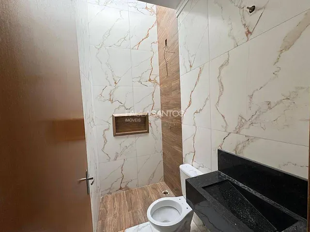 Casa 2 quartos e 2 banheiros, à venda, no bairro Jardim Tulipas em Sorocaba