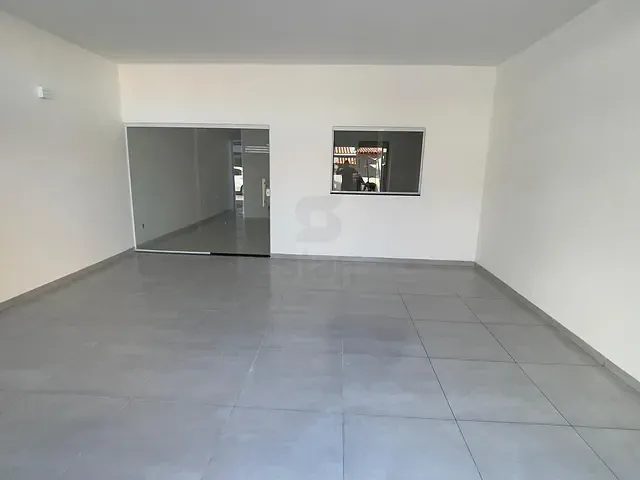 Casa 3 quartos e 1 banheiro, à venda, no bairro Centro em Paulo Afonso