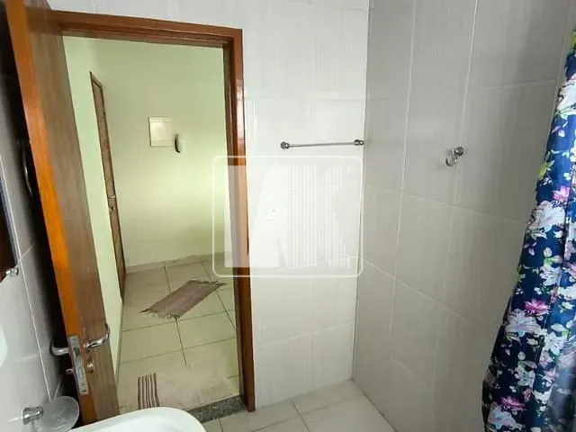 Casa com 45m² 1 quarto e 1 banheiro, para alugar, no bairro Vila Palmares em Santo André