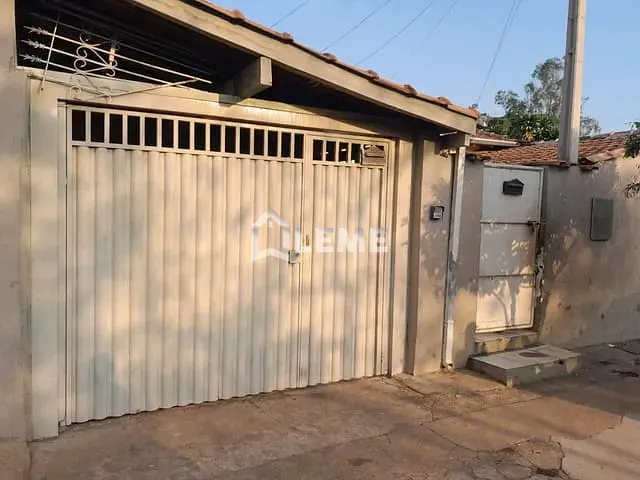 Casa com 2003m² 3 quartos e 1 banheiro, à venda, no bairro Conjunto Habitacional Francisco Garófalo em Mococa