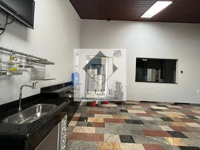 Casa 3 quartos e 2 banheiros, à venda, no bairro Vila Bertini em Americana