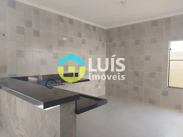 Casa 3 quartos e 2 banheiros, à venda, no bairro PORTAL DO LAGO em Guaranésia