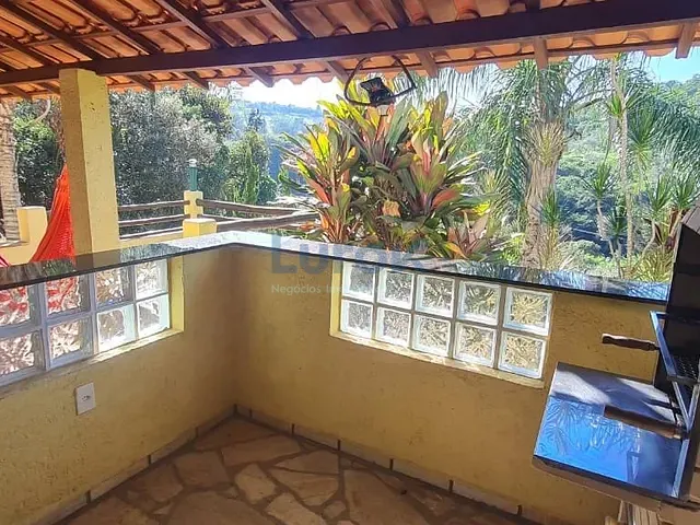 Casa com 736m² 3 quartos e 5 banheiros, à venda, no bairro Sousas em Campinas