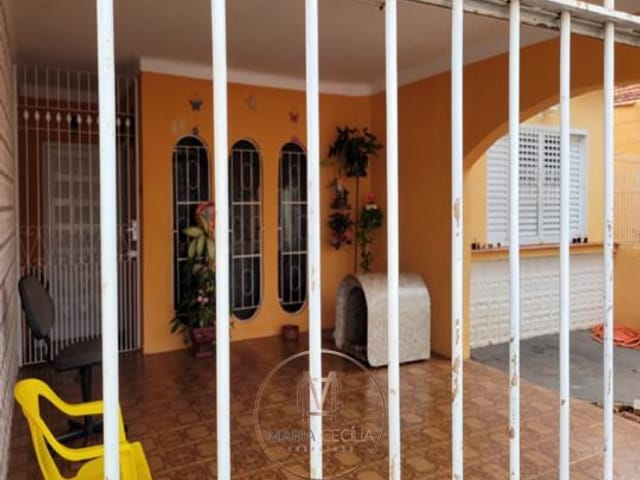 Casa com 191m² 2 quartos e 3 banheiros, à venda, no bairro Vila Xavier (Vila Xavier) em Araraquara