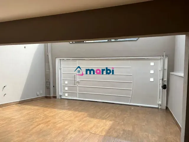 Casa com 170m² 2 quartos e 2 banheiros, à venda ou para alugar, no bairro Centro em Santa Bárbara D'Oeste