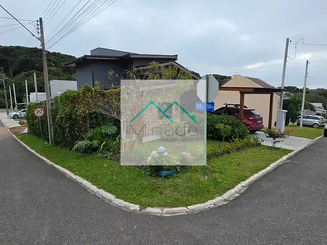 Casa com 110m² 3 quartos e 2 banheiros, à venda, no bairro São Marcos em Campo Largo