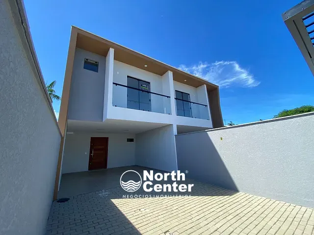 Casa com 150m² 3 quartos e 2 banheiros, à venda, no bairro Costeira em Balneário Barra do Sul