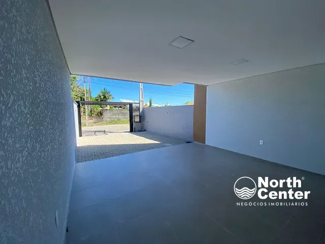 Casa com 150m² 3 quartos e 2 banheiros, à venda, no bairro Costeira em Balneário Barra do Sul