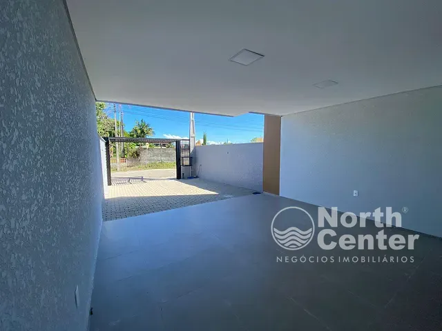 Casa com 150m² 3 quartos e 2 banheiros, à venda, no bairro Costeira em Balneário Barra do Sul