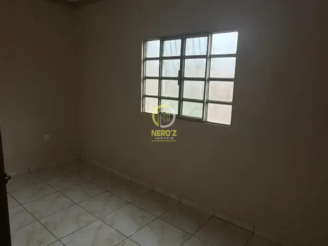 Casa 6 quartos e 3 banheiros, à venda, no bairro Centro em Dom Cavati
