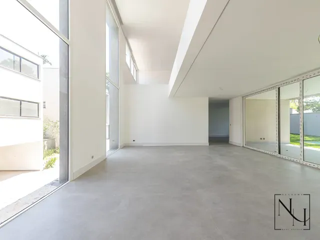 Casa 4 quartos e 7 banheiros, à venda, no bairro Jardim Cordeiro em São Paulo