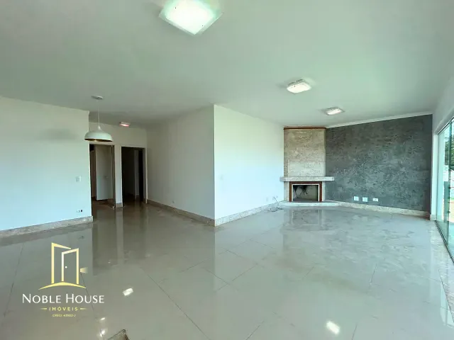 Casa 3 quartos e 2 banheiros, para alugar, no bairro Bosque em Vinhedo