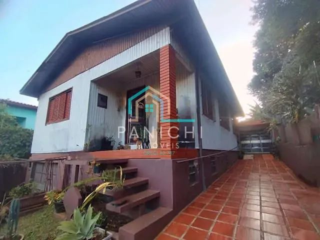 Casa com 222m² 3 quartos e 2 banheiros, à venda, no bairro Osvaldo Aranha em Ijuí