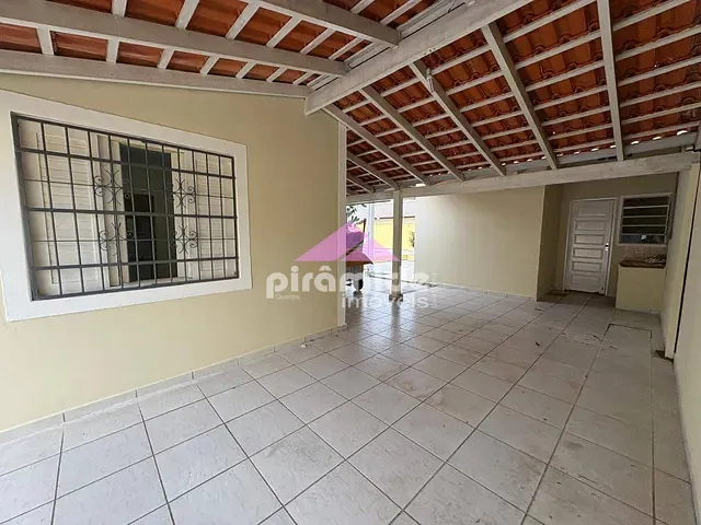 Casa com 630m² 4 quartos e 2 banheiros, à venda, no bairro Martin de Sá em Caraguatatuba