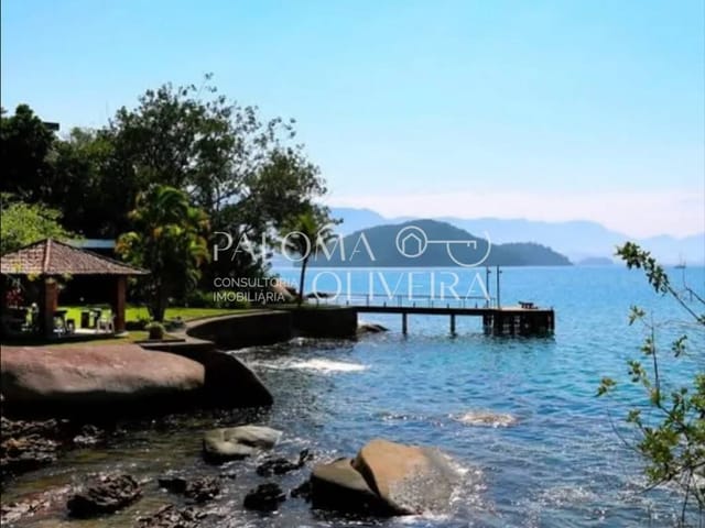 Casa 5 quartos e 5 banheiros, à venda, no bairro Frade (Cunhambebe) em Angra dos Reis