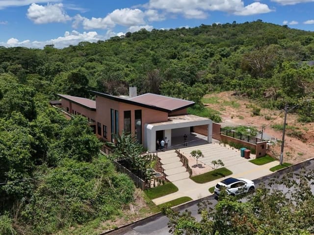 Foto do Casa - Casa com 4 dormitórios à venda, 365 m² por R$ 3.450.000,00 - Área Administrativa - Senador Canedo/GO | Portfolio Imóveis