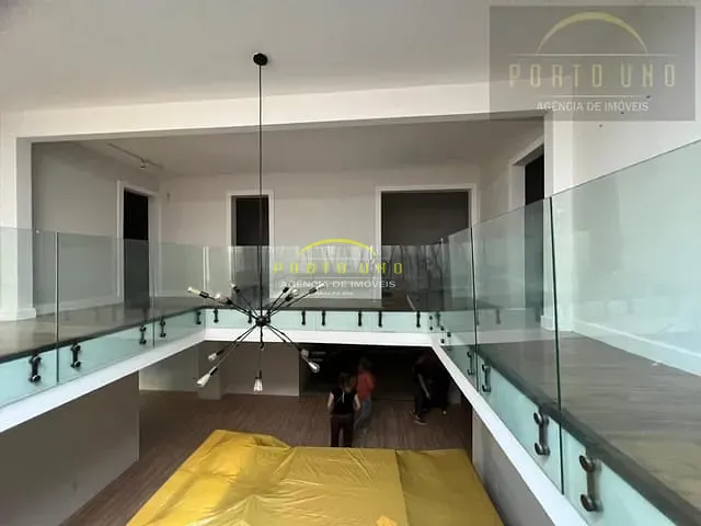 Casa com 500m², para alugar, no bairro Caminho das Árvores em Salvador