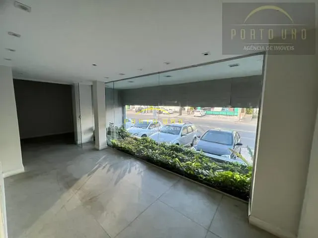 Casa com 500m², para alugar, no bairro Caminho das Árvores em Salvador