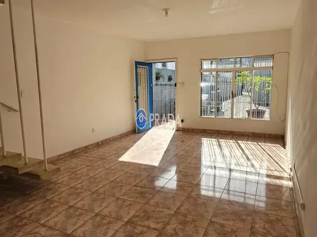 Sobrado com 250m² 3 quartos e 4 banheiros, à venda ou para alugar, no bairro Vila Madalena em São Paulo