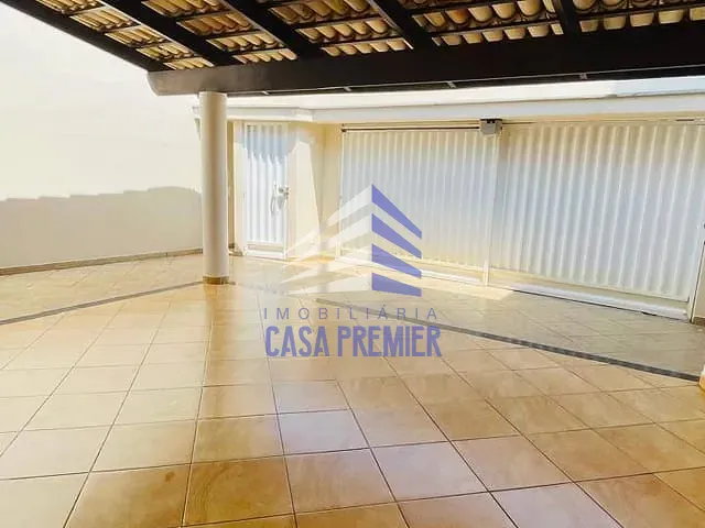 Casa 4 quartos e 4 banheiros, à venda, no bairro Pontal em Ilhéus