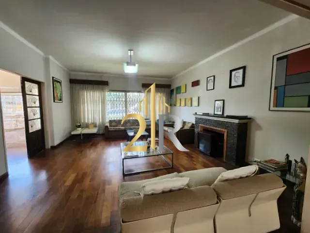 Casa com 800m² 5 quartos e 6 banheiros, à venda ou para alugar, no bairro Granja Julieta em São Paulo