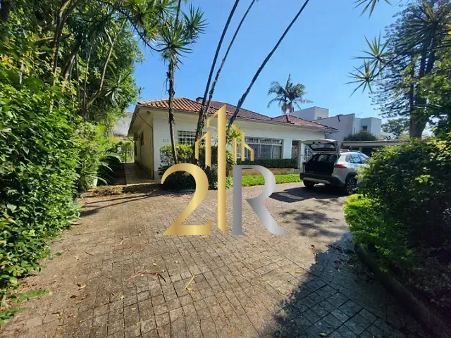 Casa com 800m² 5 quartos e 6 banheiros, à venda ou para alugar, no bairro Granja Julieta em São Paulo