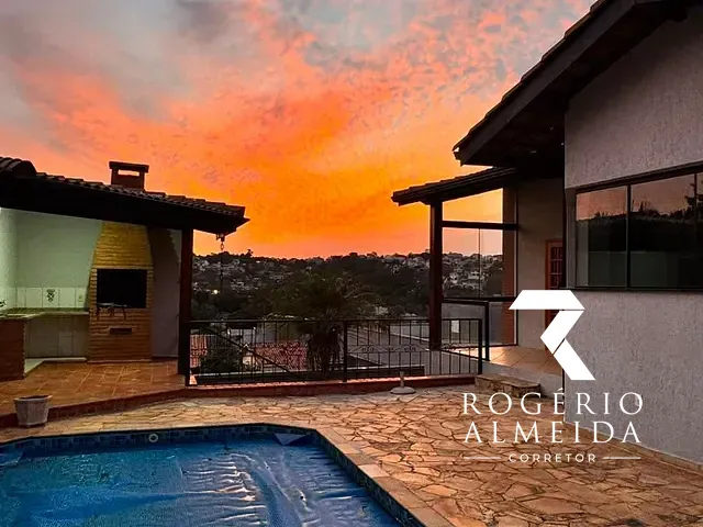 Casa com 460m² 3 quartos e 5 banheiros, para alugar, no bairro Jardim Paulista em Atibaia