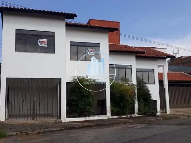 Casa com 200m² 3 quartos e 1 banheiro, à venda ou para alugar, no bairro Jardim Paraíso em Pouso Alegre