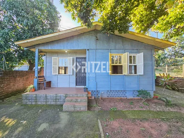 Casa com 436m² 3 quartos e 2 banheiros, para alugar, no bairro Petrópolis em Novo Hamburgo